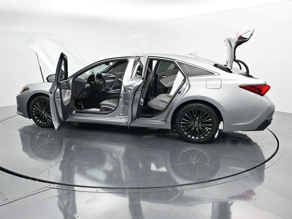 2020 Toyota Avalon XSE