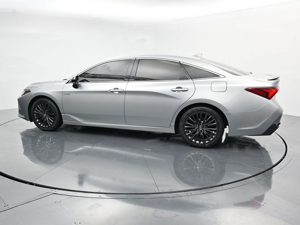 2020 Toyota Avalon XSE