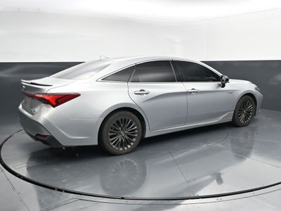 2020 Toyota Avalon XSE