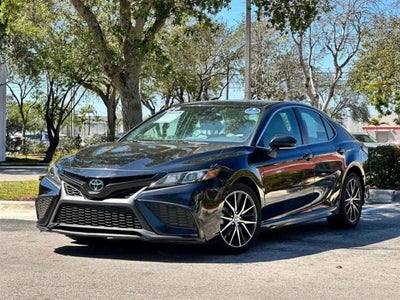 2023 Toyota Camry SE