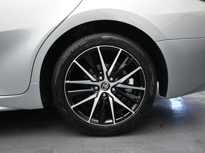 2022 Toyota Camry SE AWD