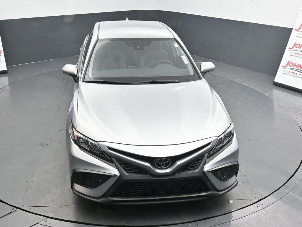 2022 Toyota Camry SE AWD
