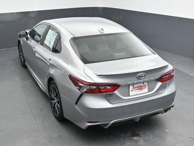2022 Toyota Camry SE AWD