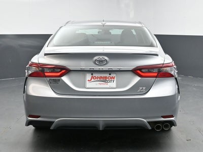2022 Toyota Camry SE AWD