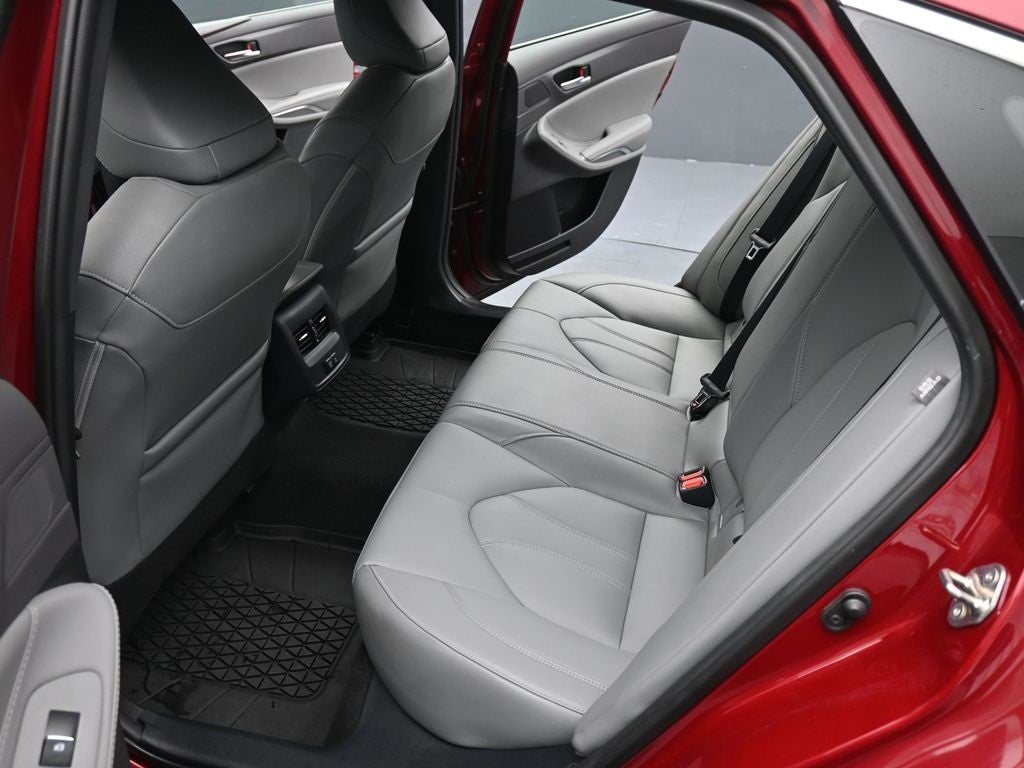 2021 Toyota Avalon XLE