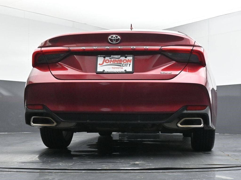 2021 Toyota Avalon XLE
