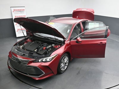 2021 Toyota Avalon XLE