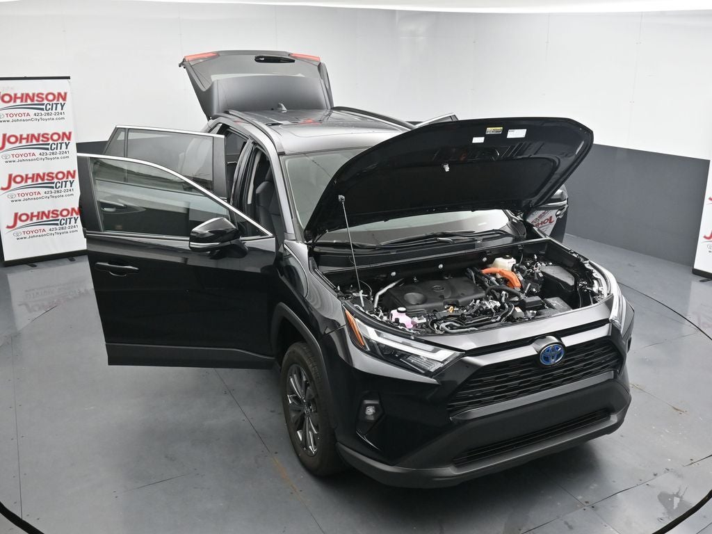 2024 Toyota RAV4 XLE Premium