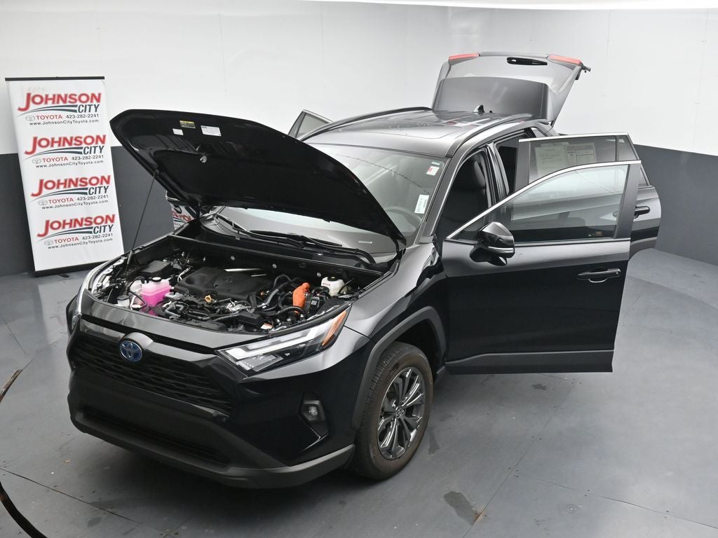 2024 Toyota RAV4 XLE Premium