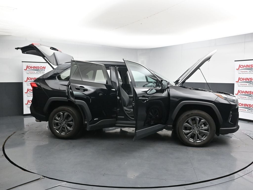 2024 Toyota RAV4 XLE Premium