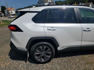 2023 Toyota RAV4 XLE Premium