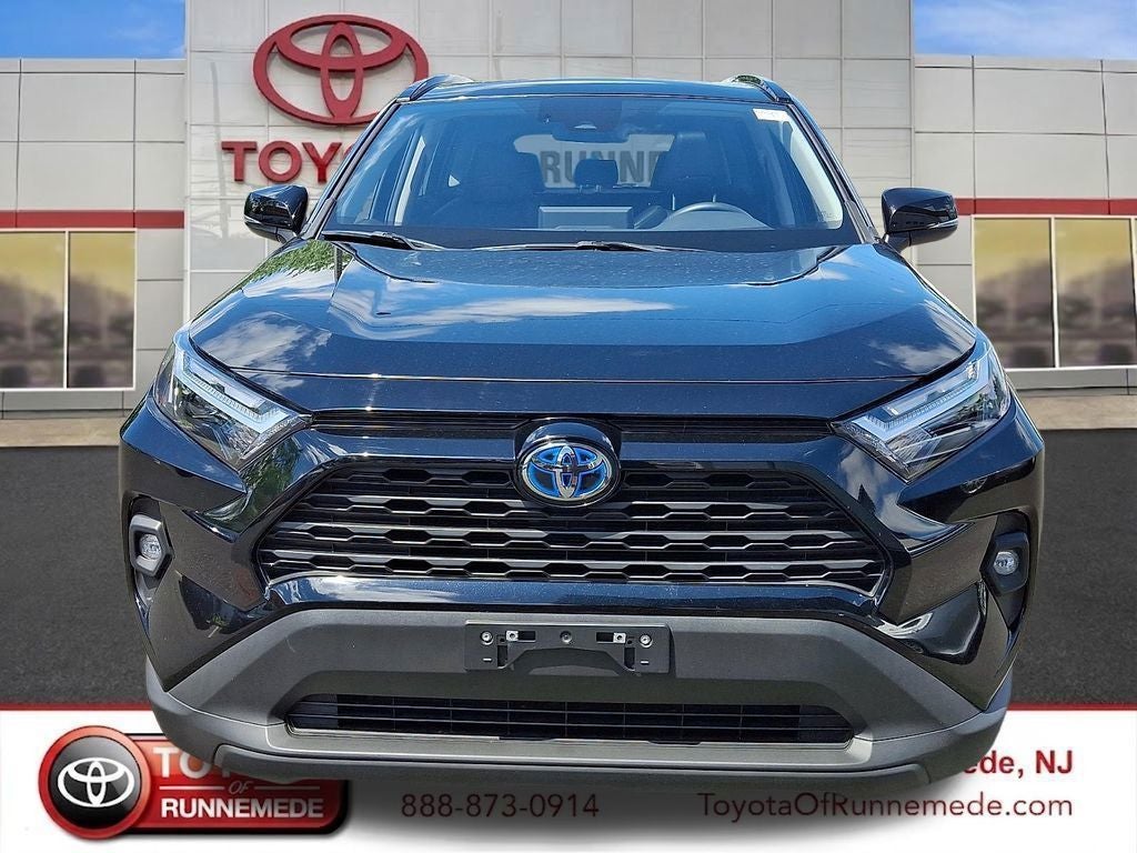 2022 Toyota RAV4 XLE Premium