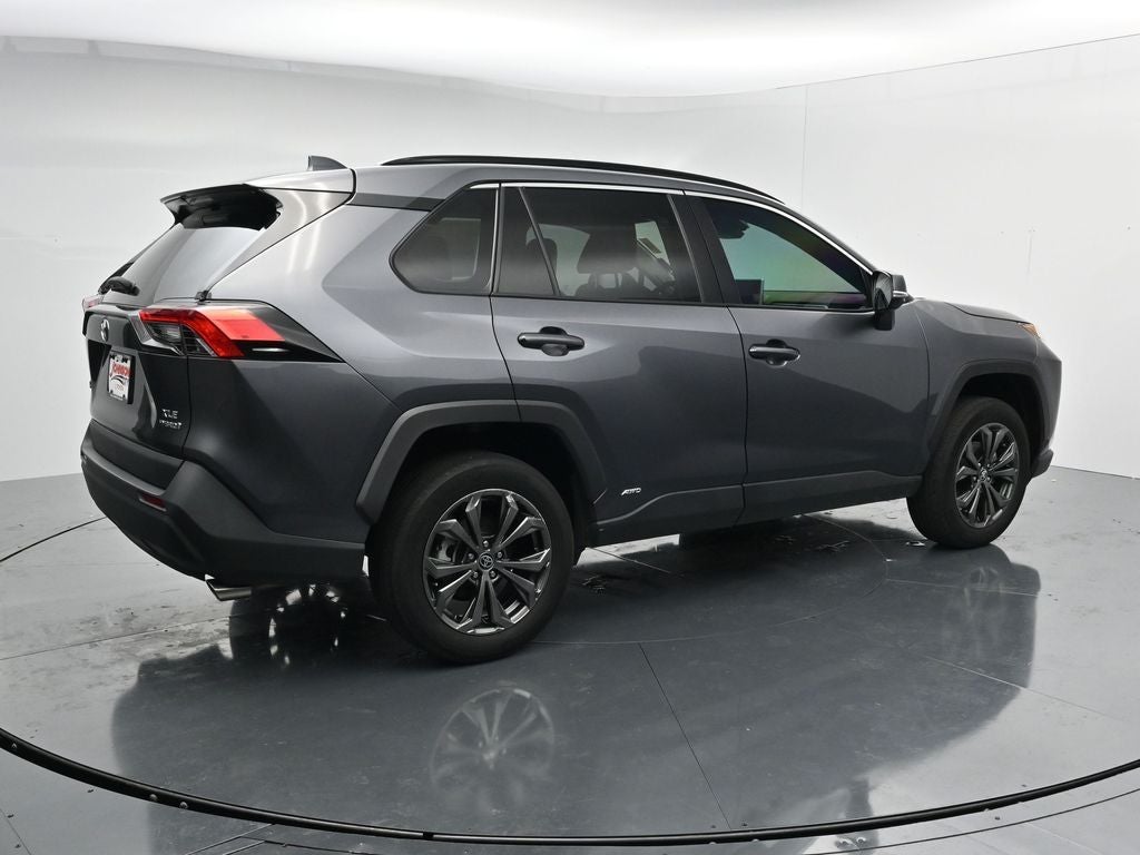 2022 Toyota RAV4 XLE Premium