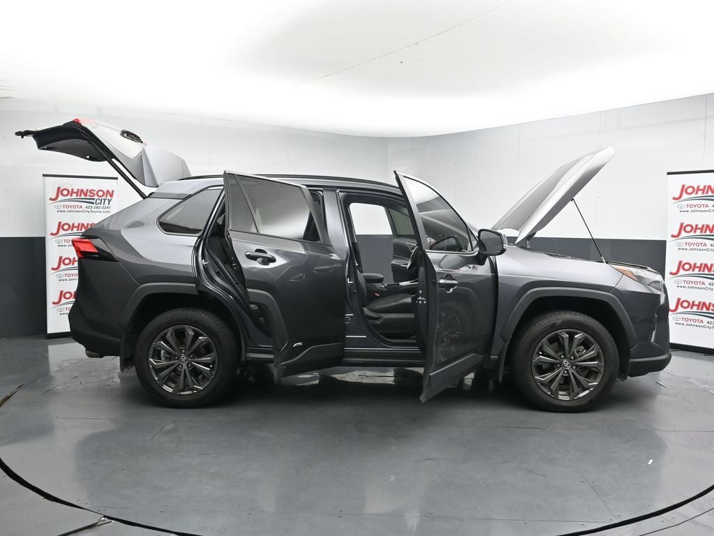 2024 Toyota RAV4 XLE Premium