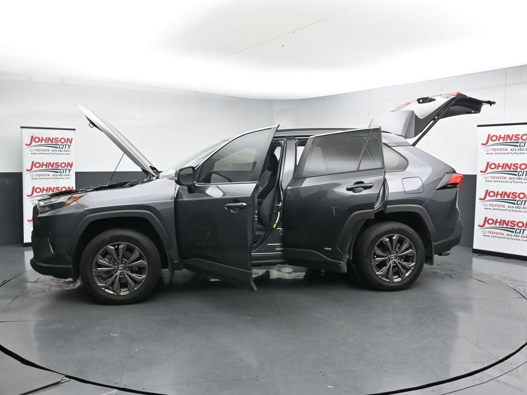 2024 Toyota RAV4 XLE Premium