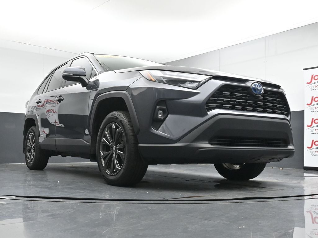 2024 Toyota RAV4 XLE Premium