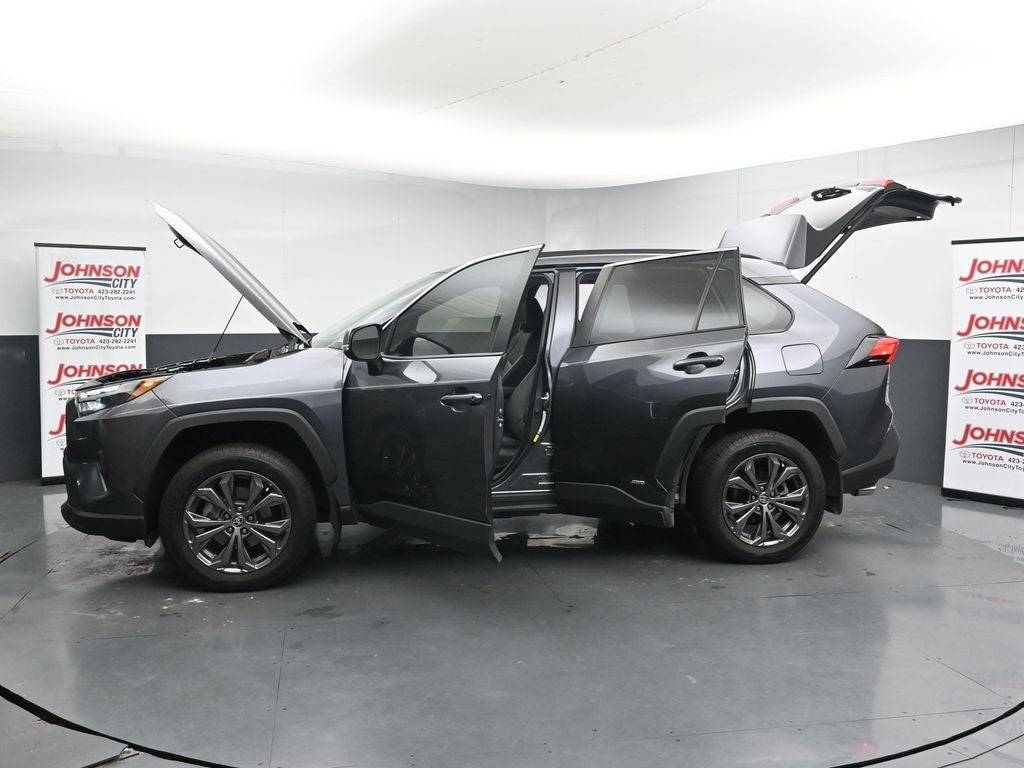 2024 Toyota RAV4 XLE Premium