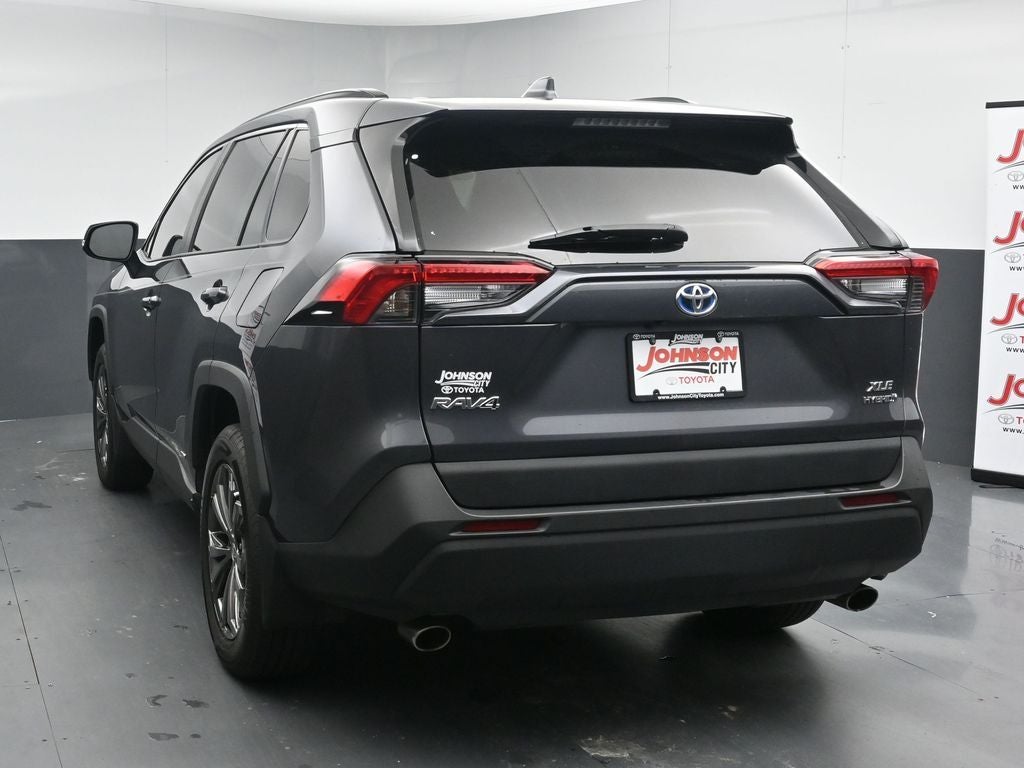 2024 Toyota RAV4 XLE Premium