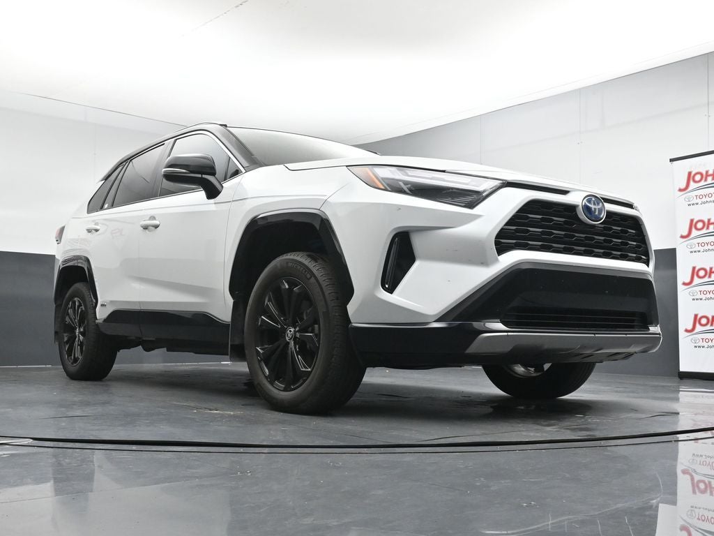 2024 Toyota RAV4 XSE