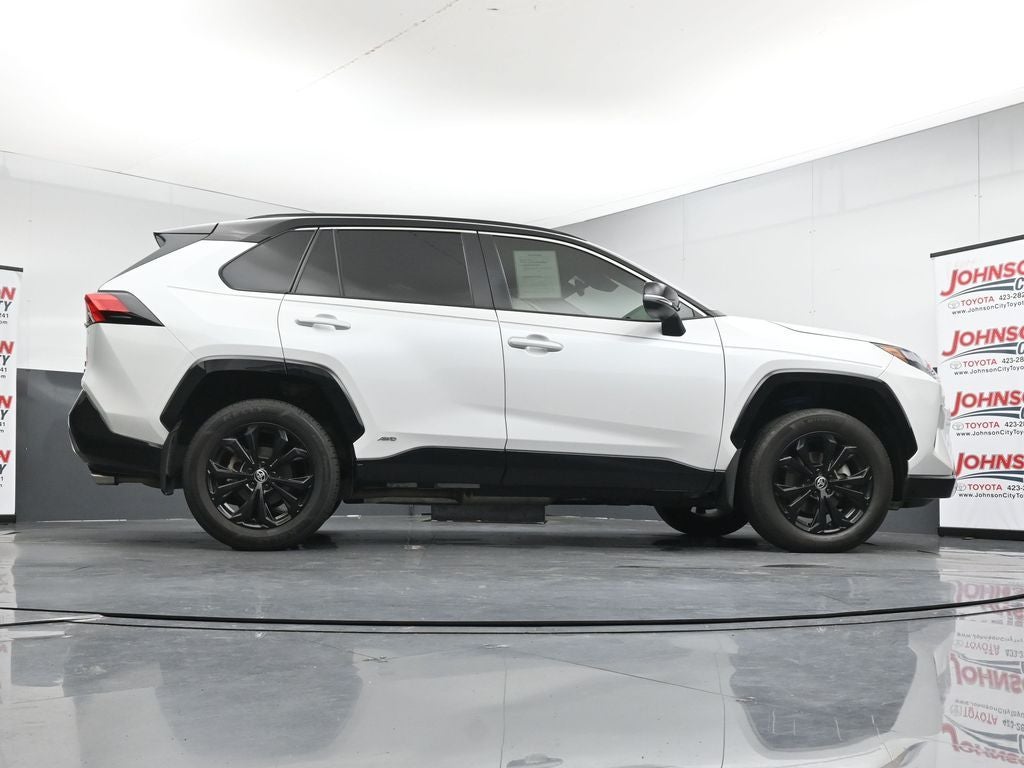 2024 Toyota RAV4 XSE