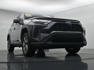 2023 Toyota RAV4 XLE