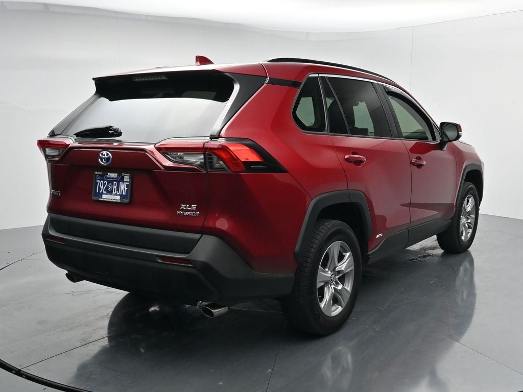 2024 Toyota RAV4 XLE