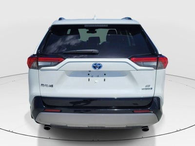 2024 Toyota RAV4 SE