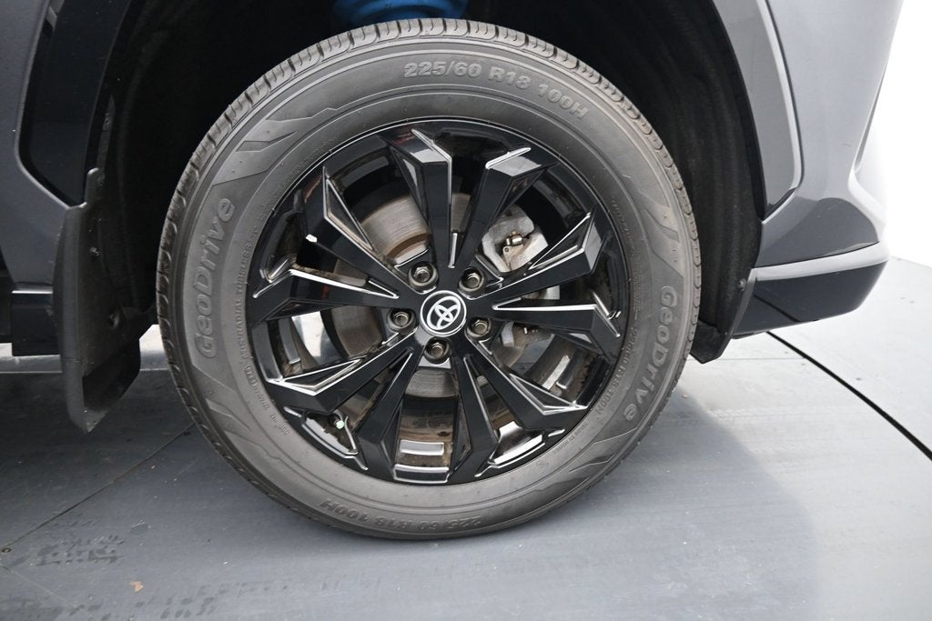 2024 Toyota RAV4 SE