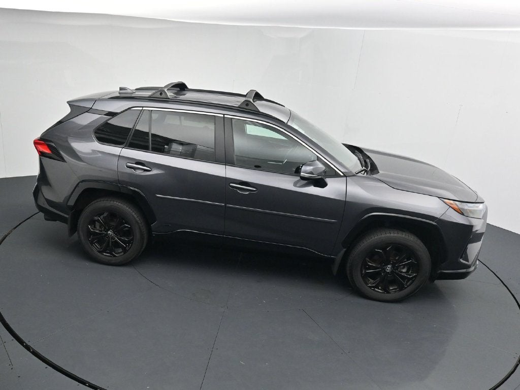 2024 Toyota RAV4 SE
