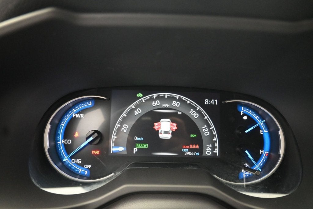 2024 Toyota RAV4 SE
