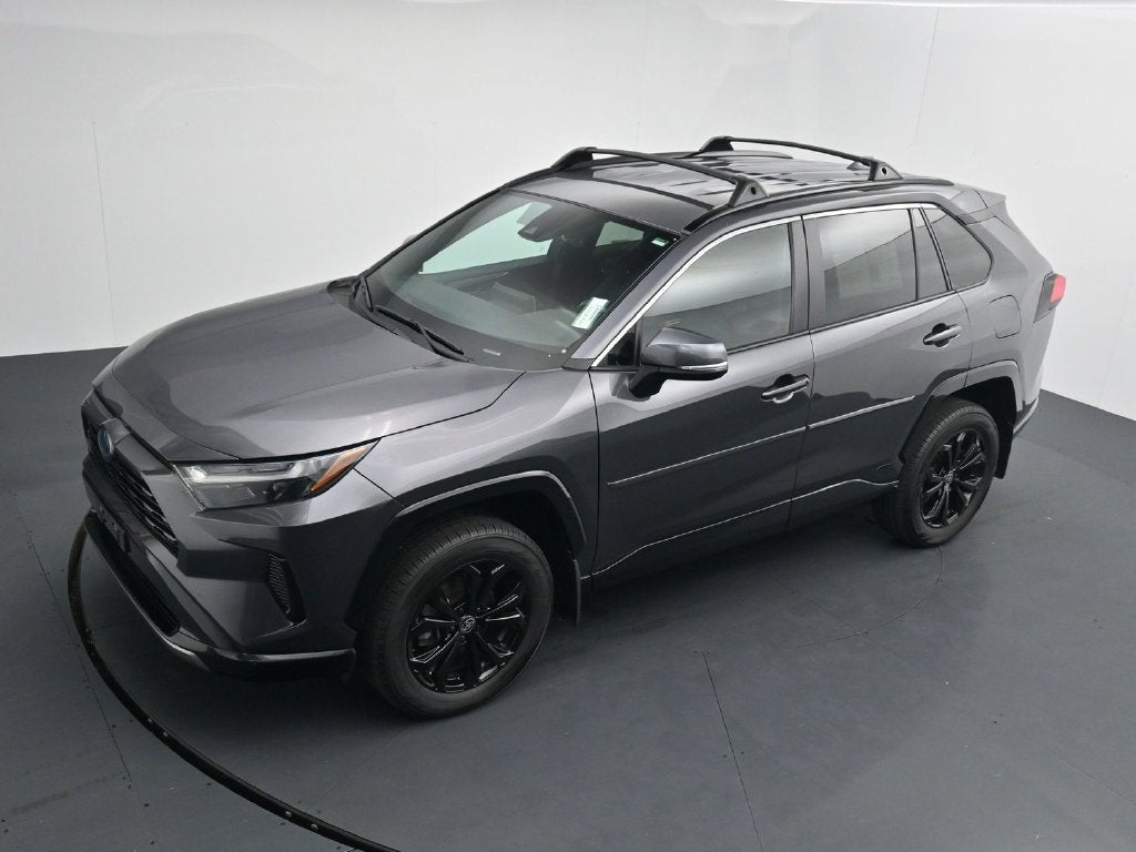 2024 Toyota RAV4 SE