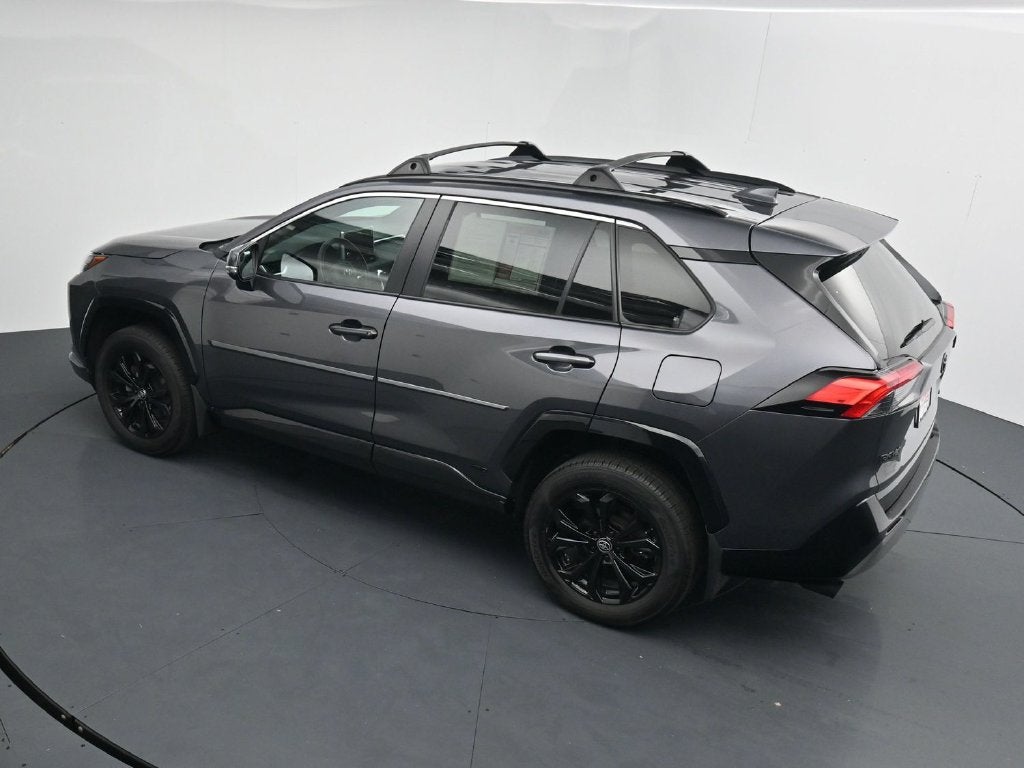 2024 Toyota RAV4 SE