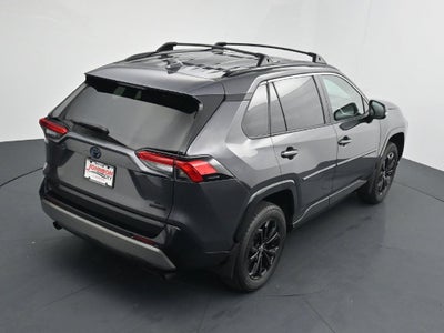 2024 Toyota RAV4 SE