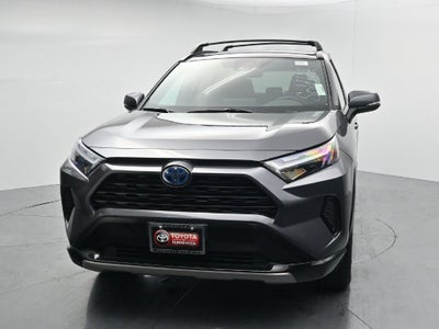 2024 Toyota RAV4 SE