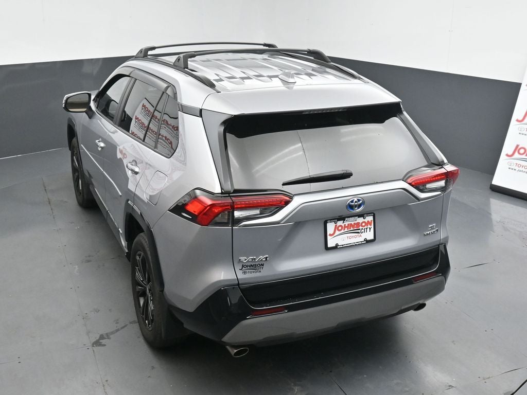 2023 Toyota RAV4 SE