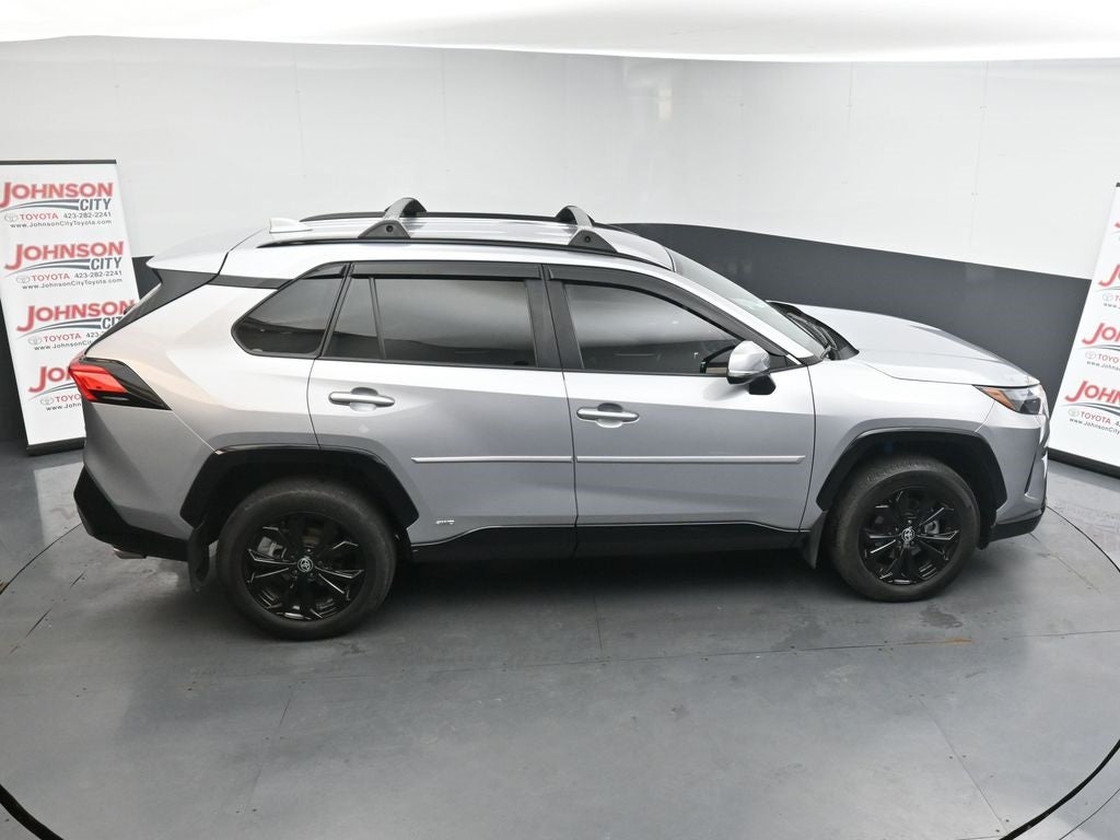 2023 Toyota RAV4 SE