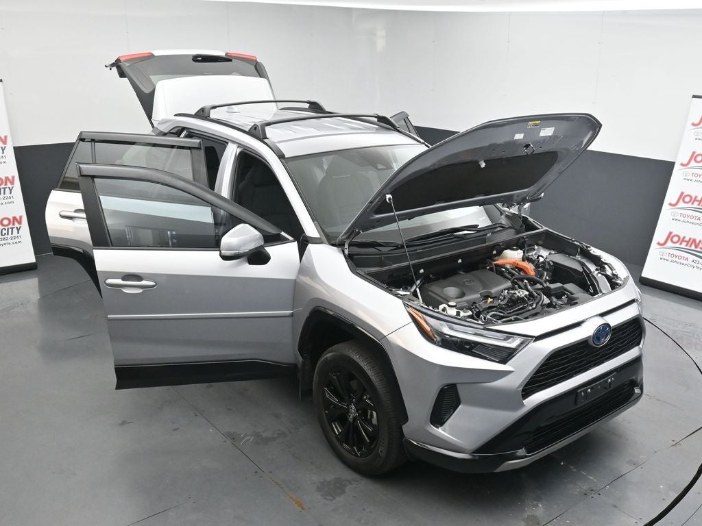 2023 Toyota RAV4 SE
