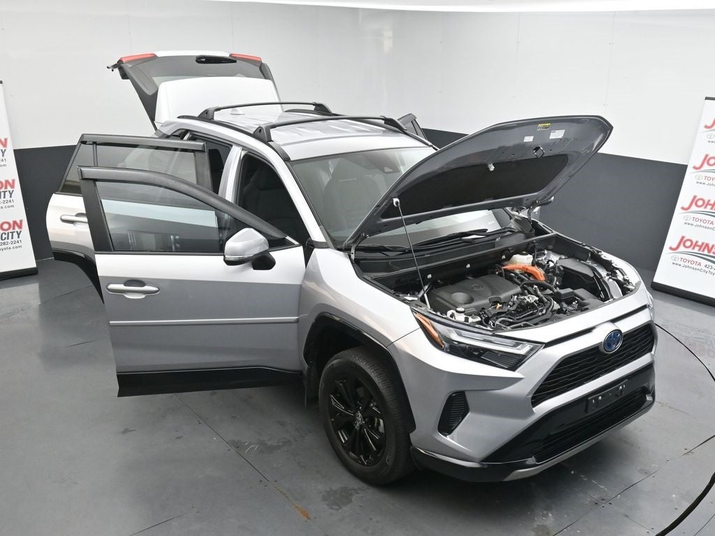 2023 Toyota RAV4 SE
