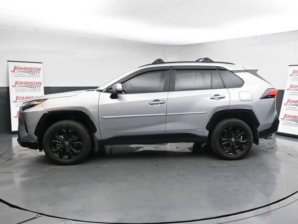 2023 Toyota RAV4 SE