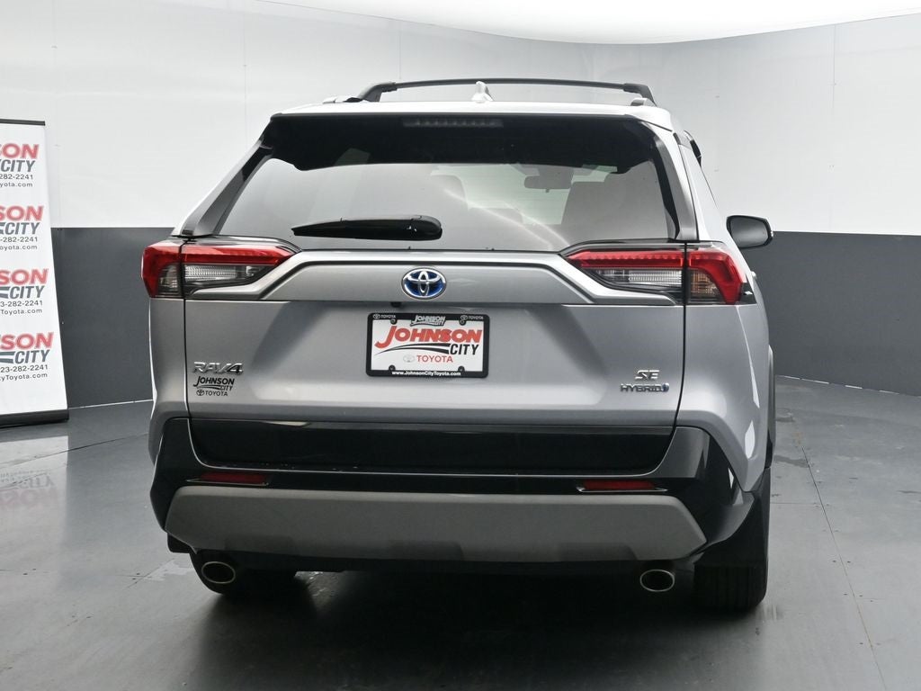 2023 Toyota RAV4 SE