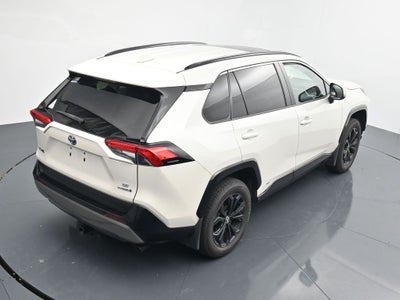 2022 Toyota RAV4 SE