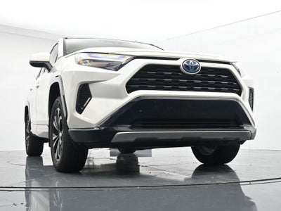 2022 Toyota RAV4 SE