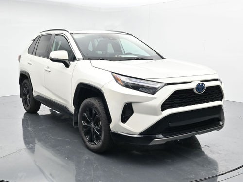 2022 Toyota RAV4 SE