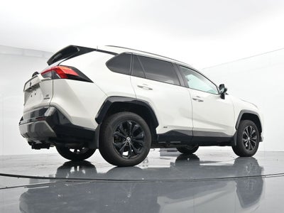 2022 Toyota RAV4 SE