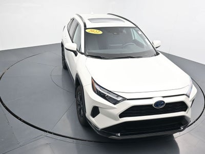 2022 Toyota RAV4 SE