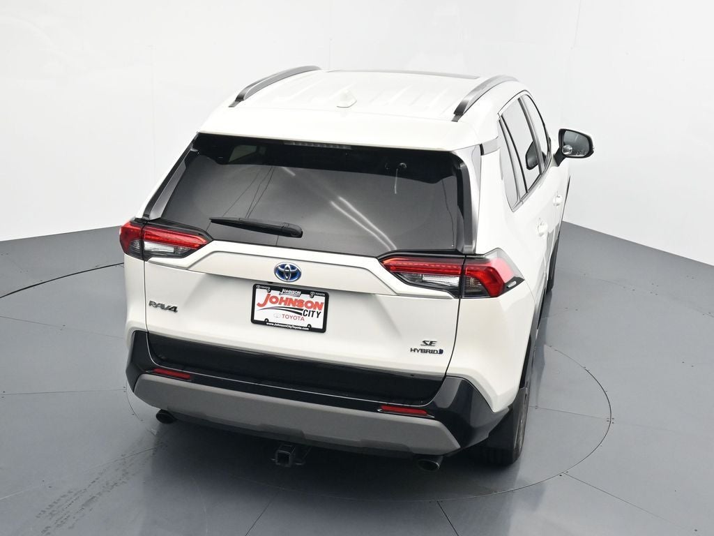 2022 Toyota RAV4 SE