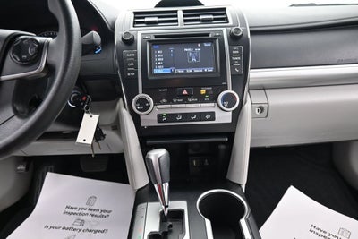 2014 Toyota Camry LE