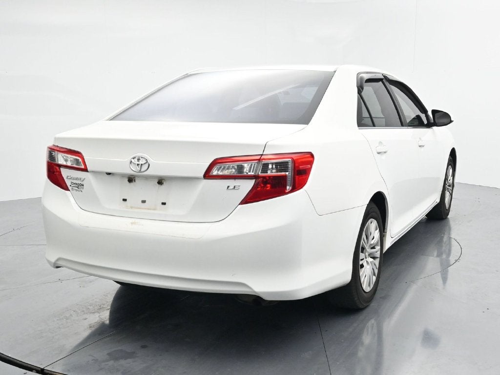 2014 Toyota Camry LE