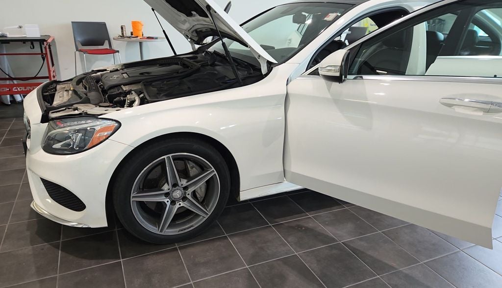 2015 Mercedes-Benz C 300 C 300 4MATIC®