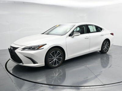 2022 Lexus ES 300h 300h